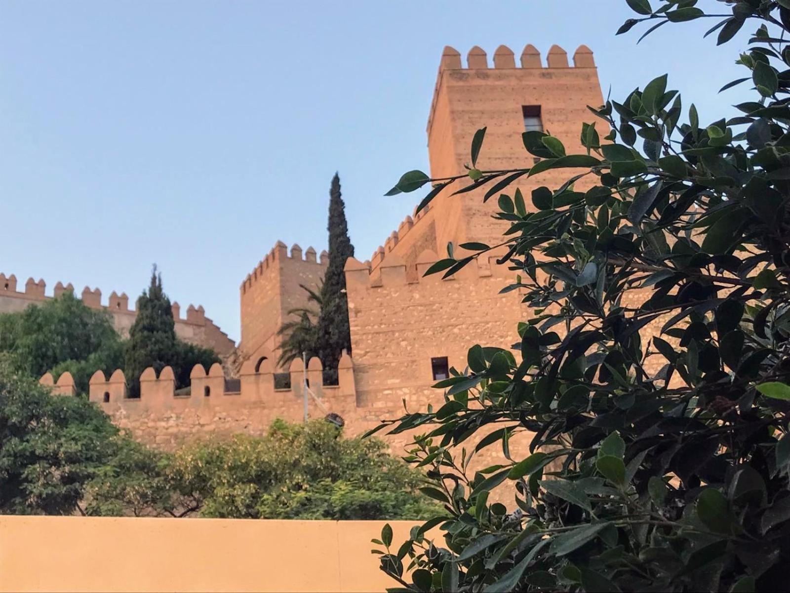 Casita La Paloma Bonita Del Pescador Hasta 5 Personas En El Casco Antiguo La Medina Centro Almeria Bajo Alcazaba Terraza Buena Vista Parking Privado Y Sabanas En Opcion Exteriör bild